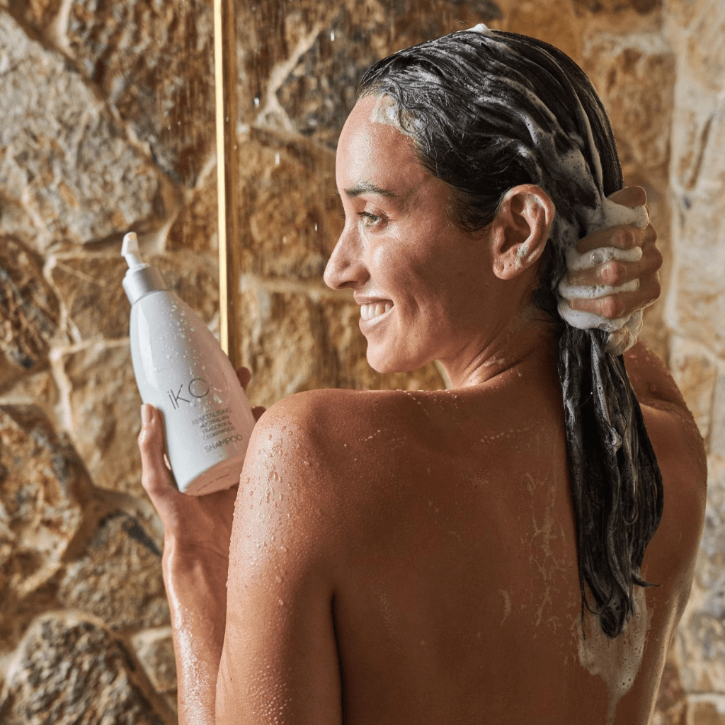 iKOU Revitalising Australian Fragonia & Cedarwood Shampoo 500ml